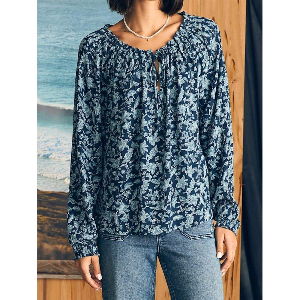 Faherty Emery Top Small Blue Floral Smocked Boho‎ Long Sleeve Boho Peasant EUC